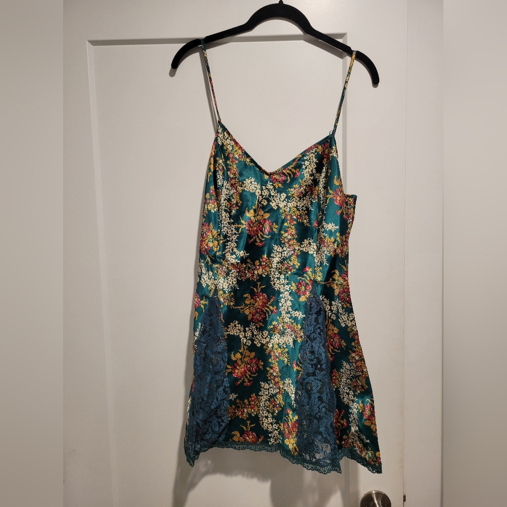 Vintage VS Slip Dress Lace Detail